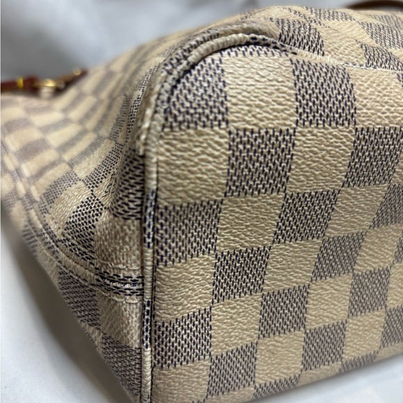 Checkered Brown and Tan Tote Bag - Picture 7 of 15